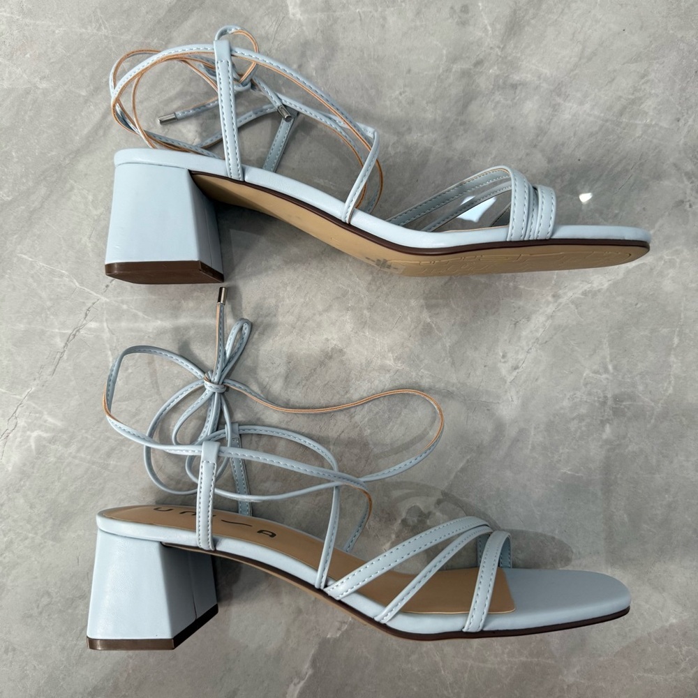 NWOT Women’s Unisa Venina Lace Up Tie Strappy Block Heel Sandals Size 10 - Picture 5 of 14